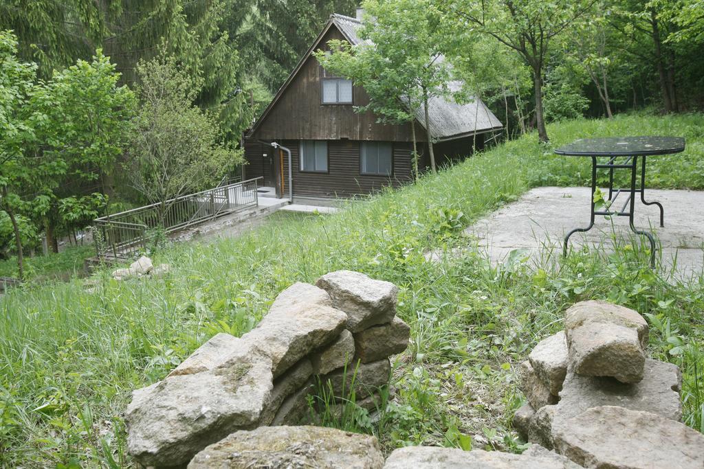 Villa Harangvirag 36 Fahaz Kismaros Exterior foto